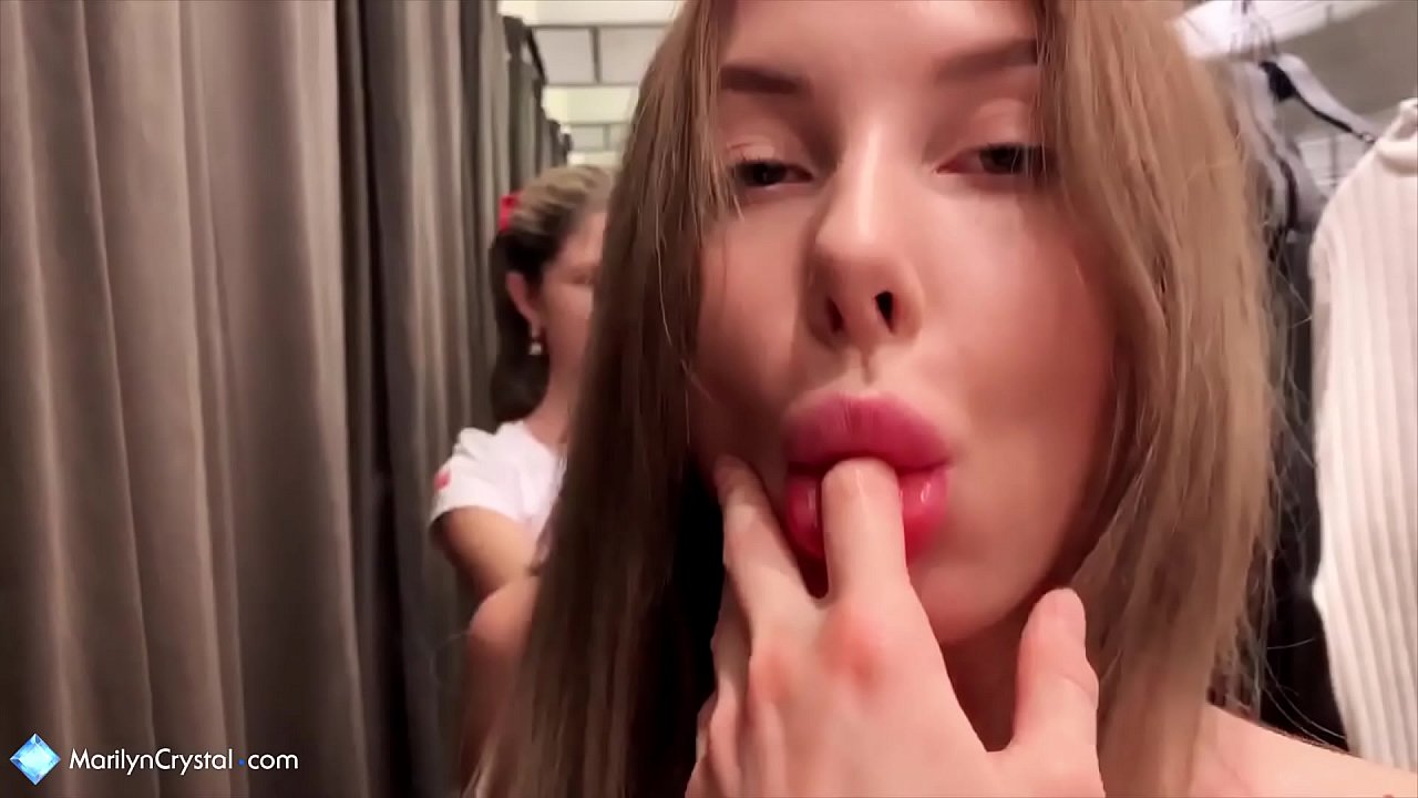 Lesbíur fróa sér og sleikja kisubúð - gin gerson crystal marilyn